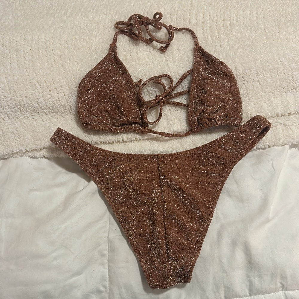 Bathing Suit - Picture 4 of 5
